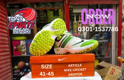 NIKE CRICKET GRIPPERS