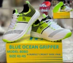 BLUE OCEAN 8080 CRICKET GRIPPER